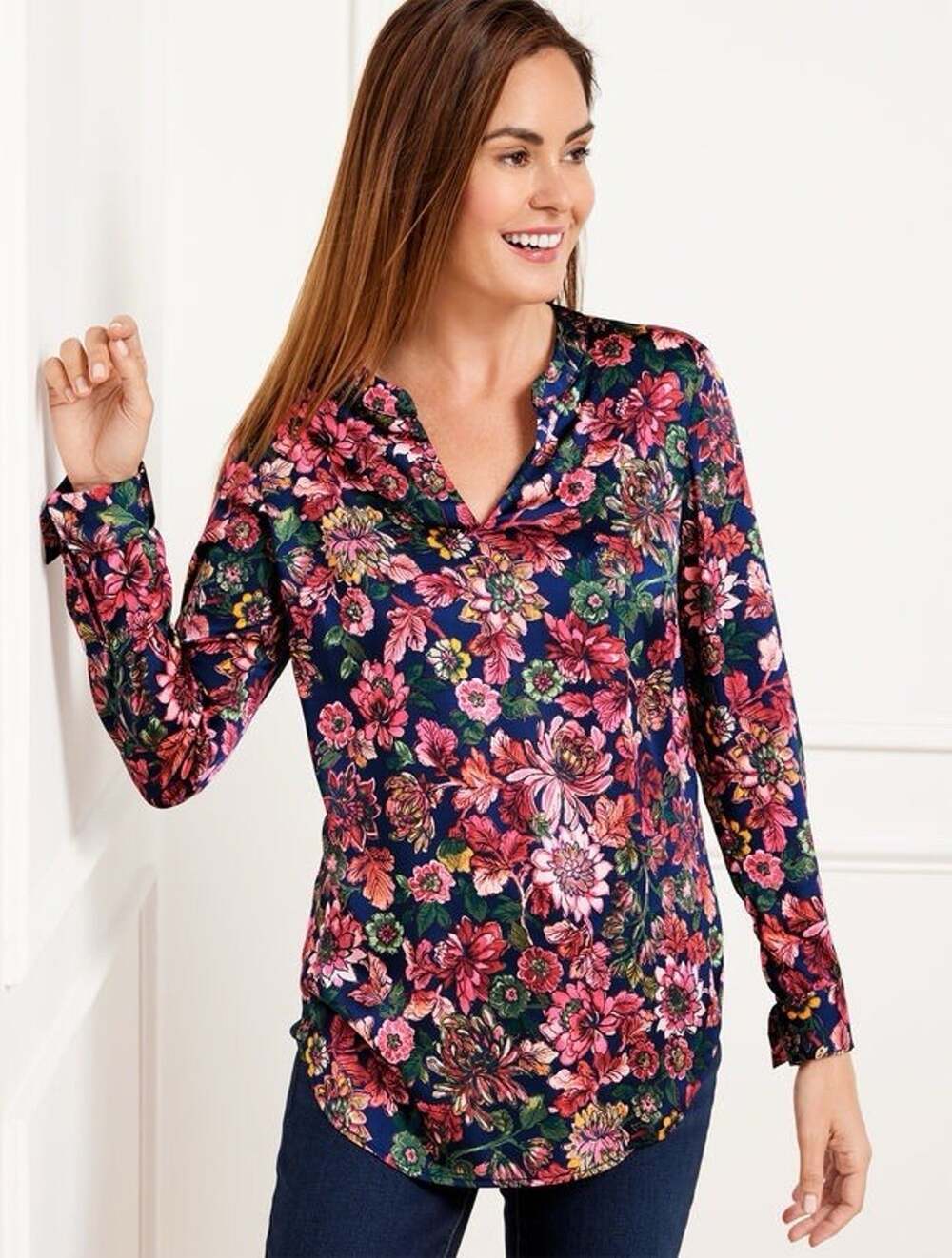 Talbots Women’s Soft Satin Charmeuse Top Stunning Floral Size M NWT
